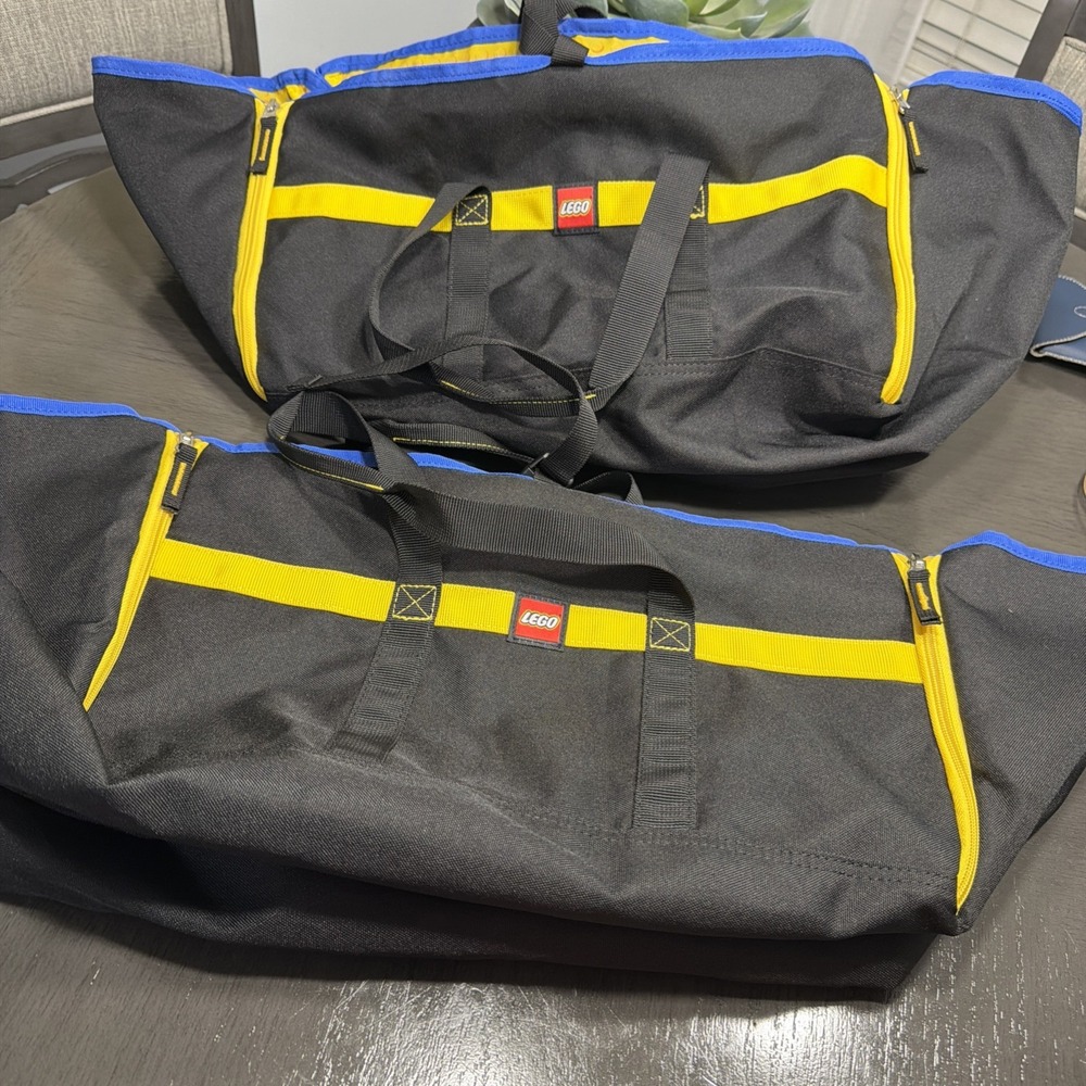 2 LEGO 4-Pc Tote And Play Mat-Black/Yellow/Red/Blue Storage Organizer Tote